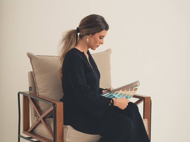 Corporativo de Raissa Freire