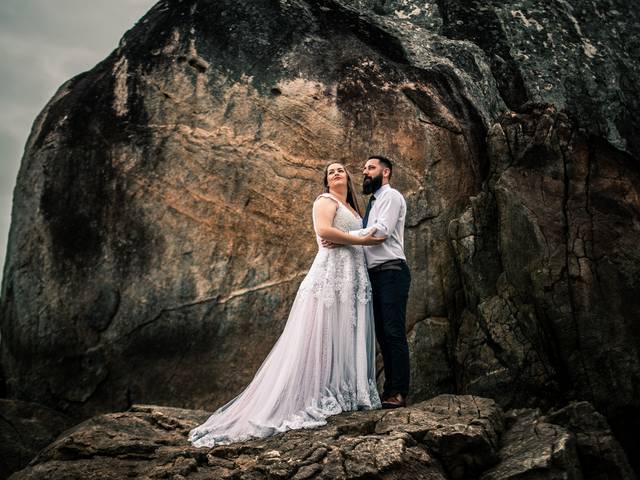 Ensaios de Trash the dress Vanessa e Charles