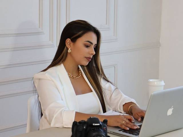 Ensaio Corporativo de Boss - Luana Rodrigues