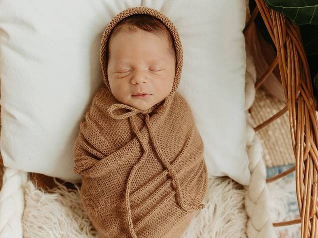 NEWBORN  de FRANCISCO 