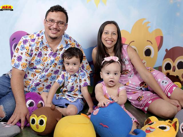 ACOMPANHAMENTO MENSAL de REBECA 1 ANO