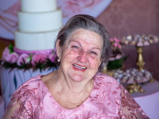 ANIVERSÁRIO de DOLORES 80 ANOS 