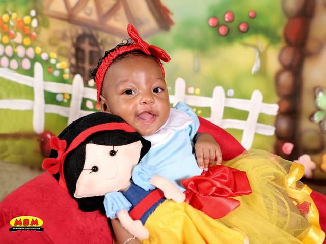 ACOMPANHAMENTO MENSAL de ISABELLY 4 MESES