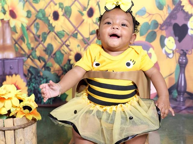 ACOMPANHAMENTO MENSAL de ISABELLY 6 MESES