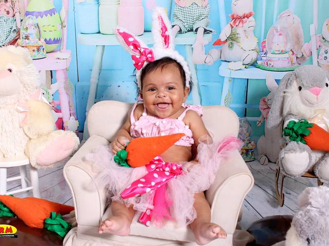 ACOMPANHAMENTO MENSAL de ANTONELLA 4 MESES