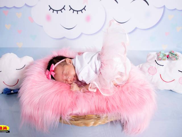 ACOMPANHAMENTO MENSAL de ANTONELLA 1 MÊS