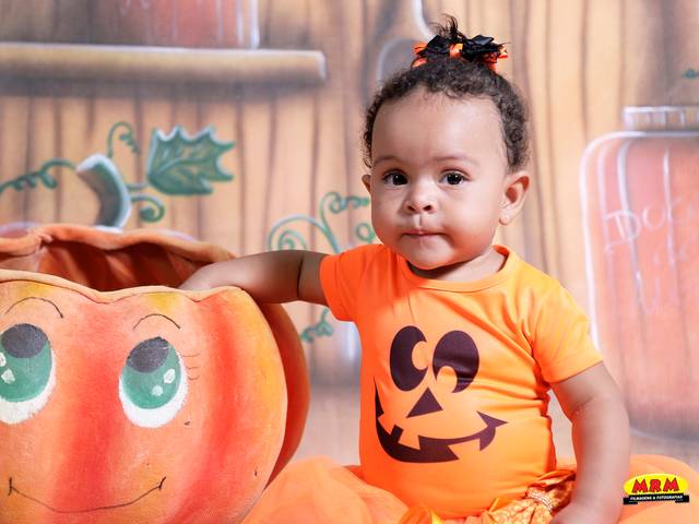 ACOMPANHAMENTO MENSAL de ANTONELLA 11 MESES