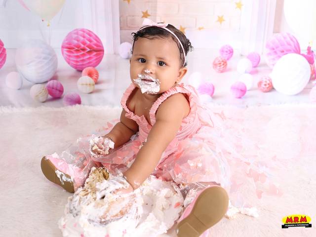 ACOMPANHAMENTO MENSAL de ANNA LIZ 1 ANO