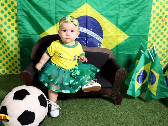 ACOMPANHAMENTO MENSAL de LUÍSA 8 MESES