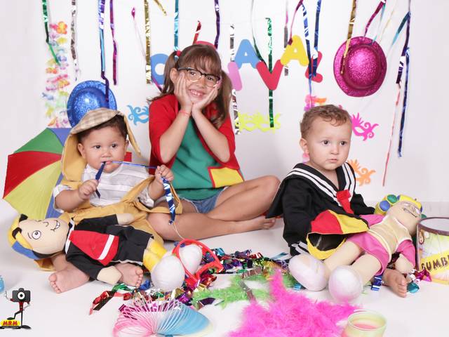 ACOMPANHAMENTO MENSAL de MATHIAS E MIGUEL 