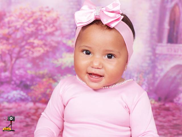 ACOMPANHAMENTO MENSAL de VALENTINA 8 MESES