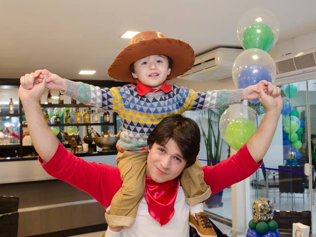 Infantil de Fotografias do Enzo 3 anos - Festa de 3 anos do Enzo - fotografia e vídeo dessa festa infantil Maravilhosa.