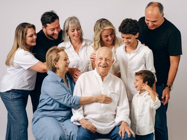 Família de Um Estúdio na tarde dessa Família