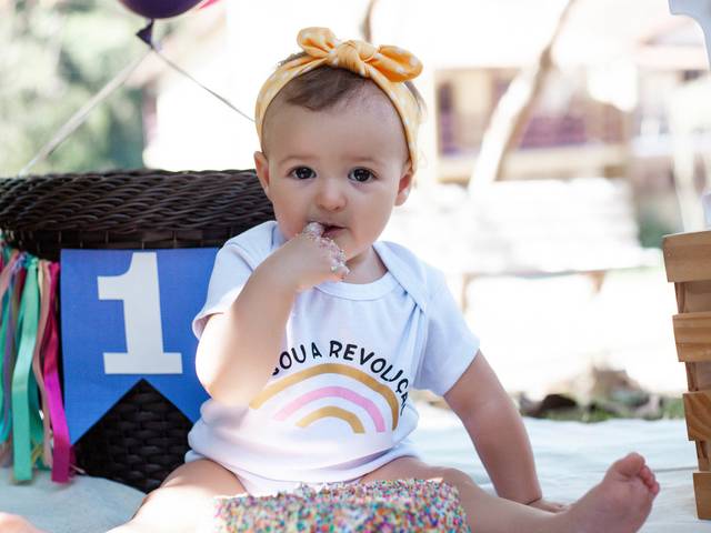 Festa Infantil de Smash the cake e não festa da Miah