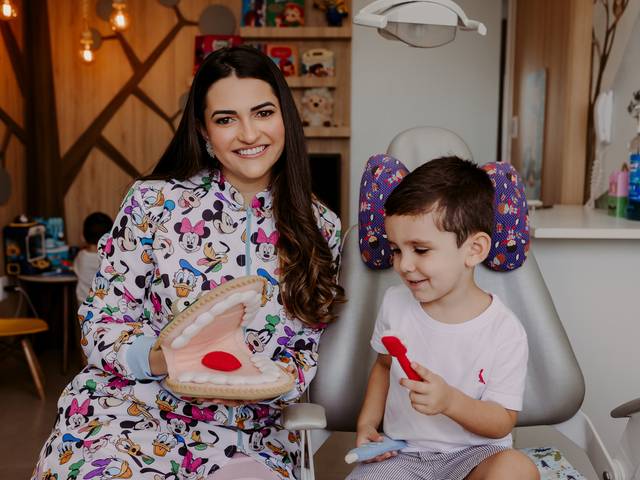 Ensaio Corporativo de Michele Acácio