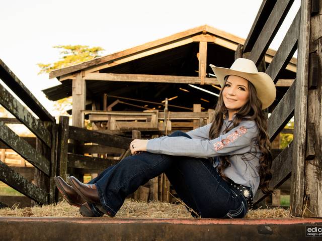 Ensaio 15 anos de Ensaio Julia 15 anos