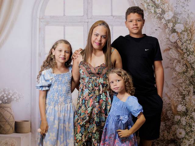 FAMÍLIAS de JÉSSICA E FAMÍLIA