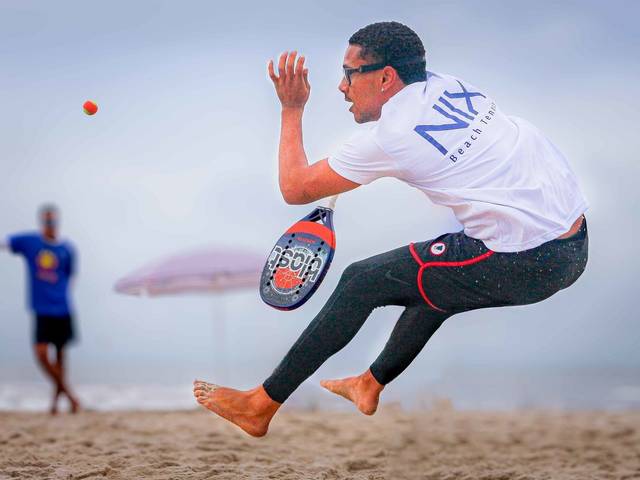 ESPORTE de BEACH TENNIS