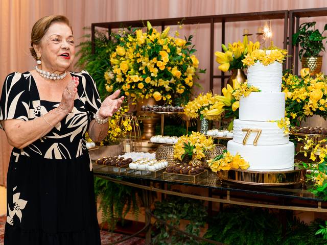 Aniversário de Regina 77 anos - Aniversário