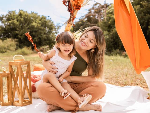 Onde o Amor Floresce - Dia das Mães 2025 de Amanda e Antonella