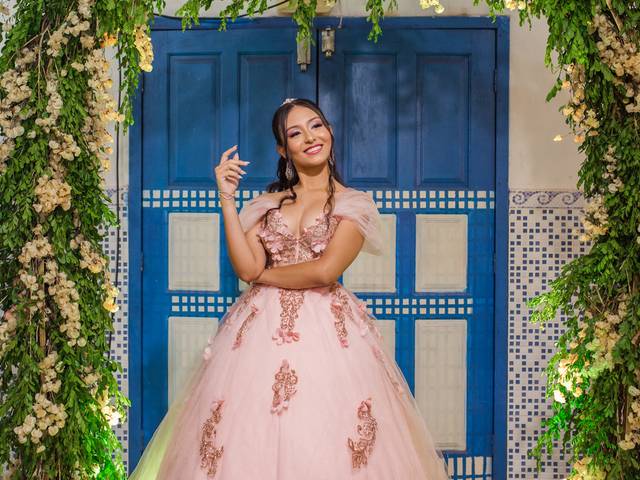 Quinze anos de Ketulyn Matos