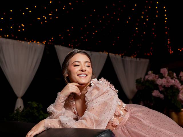 Quinze anos de Amanda Tavares