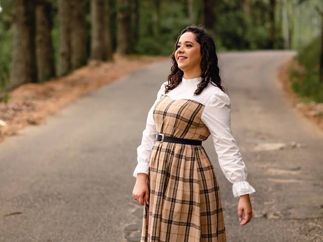 Ensaios Femininos de Pâmela Meneghel