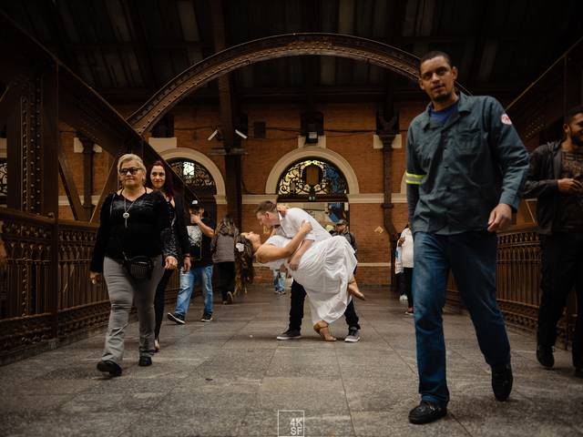 Pré wedding de Pré wedding estação da Luz | Thais e Jonas