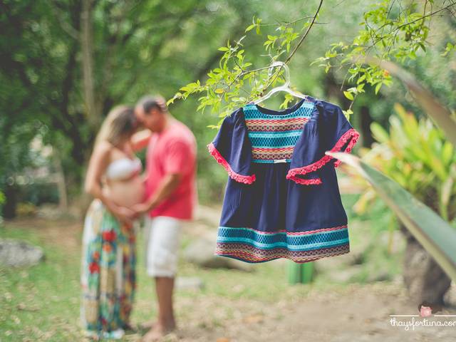 Família de “Quando um bebê decide vir ao mundo, nasce com ele uma mamãe.”