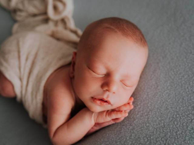 Newborn de LORENZO DAVI