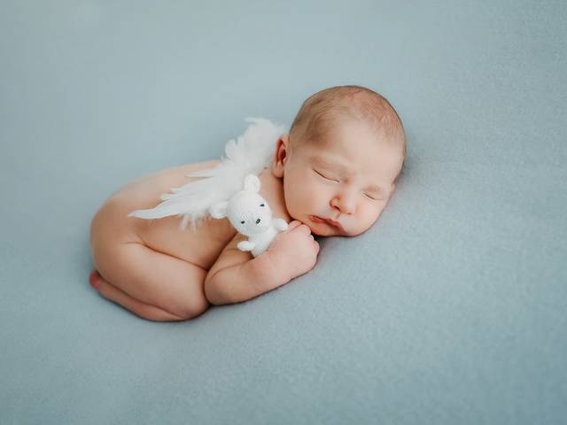 Newborn de LUCAS HENRIQUE