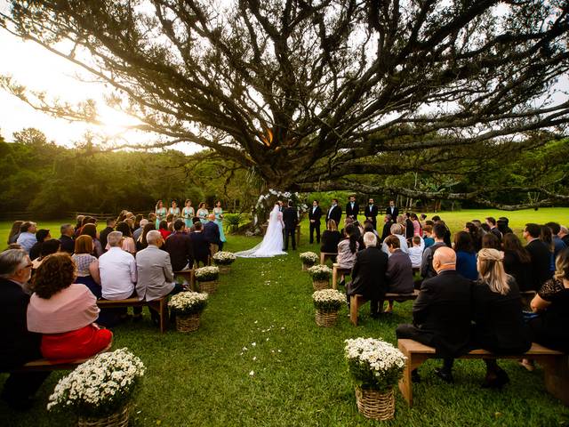 Casamentos de Lindo casamento ao ar livre é celebrado em Porto Alegre