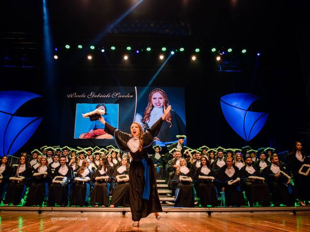 FORMATURA de Paula Sander | Formatura em Comércio Exterior