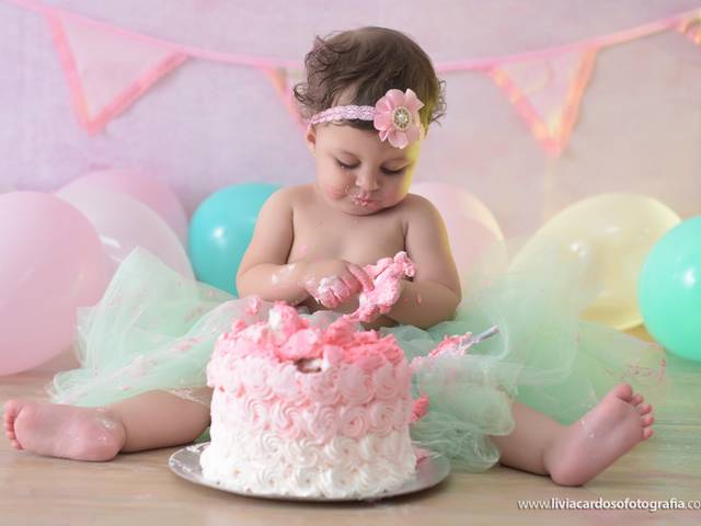 ACOMPANHAMENTOS de SMASH THE CAKE LUISA