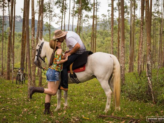 Casais e Pré-Wedding de Mika + Eliel