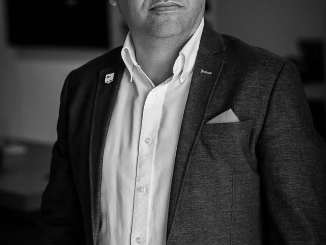 Retratos Corporativos de JUNIOR BORGES - EMPRESÁRIO