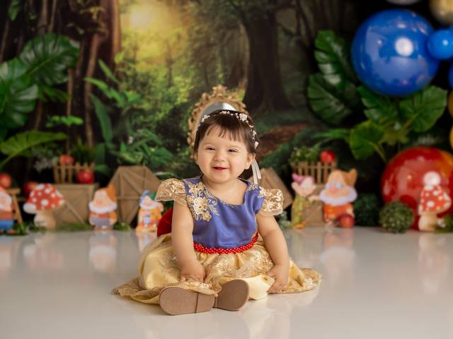 Cake Smash Session of Sophia`s Cake Smash
