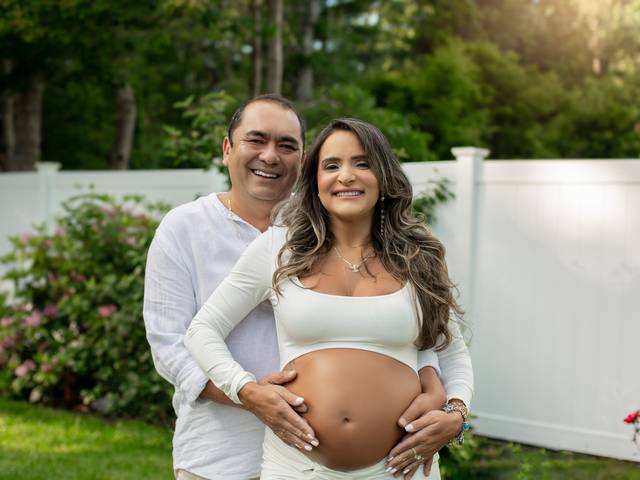 Maternity Session of Claudia`s Maternity outdoor