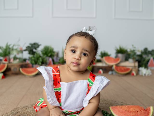 Milestone Session of Nicolle's Milestone Session- 06 Months Old