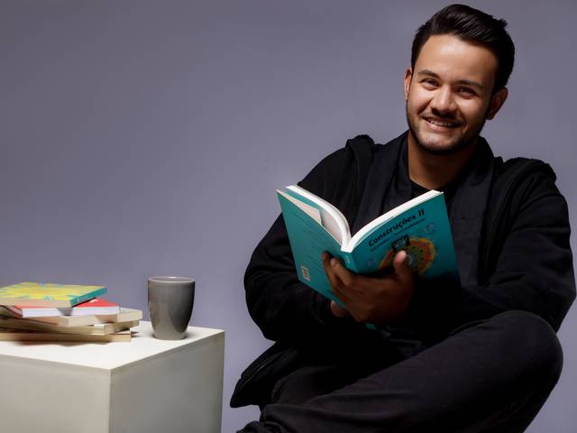 RETRATOS CORPORATIVOS de ENSAIO BUSINESS BRUNO (PSICOLOGO)