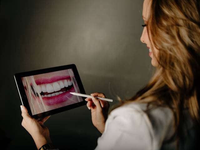 RETRATOS CORPORATIVOS de ENSAIO BUSINESS Dra ANA PAULA AYRES