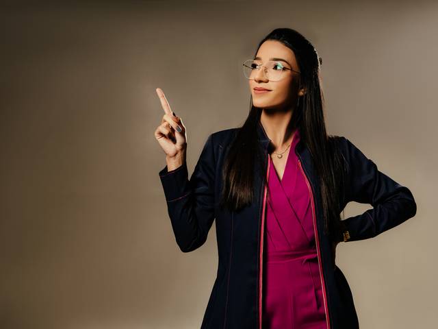 RETRATOS CORPORATIVOS de ENSAIO BUSINESS DRA GRAZIELE ALVIM