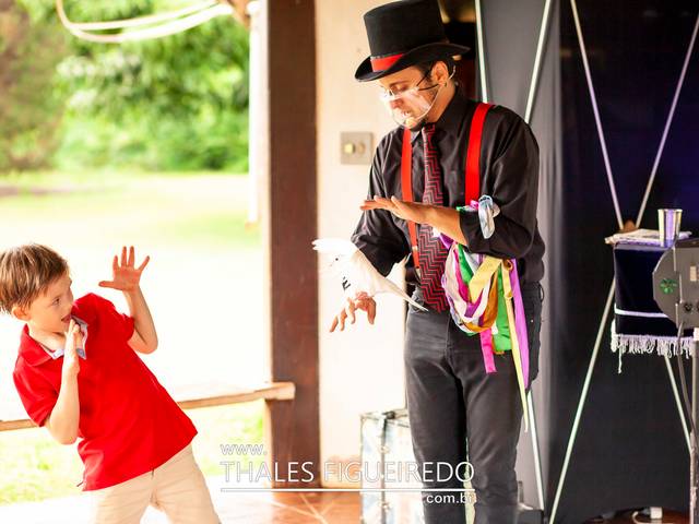 ANIVERSARIO INFANTIL de ANIVERSÁRIO INFANTIL - CAIO