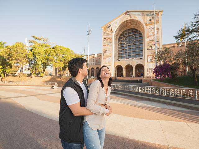 Pedidos de Casamento de Murilo e Marina - Pedido de Casamento no Santuário Nacional