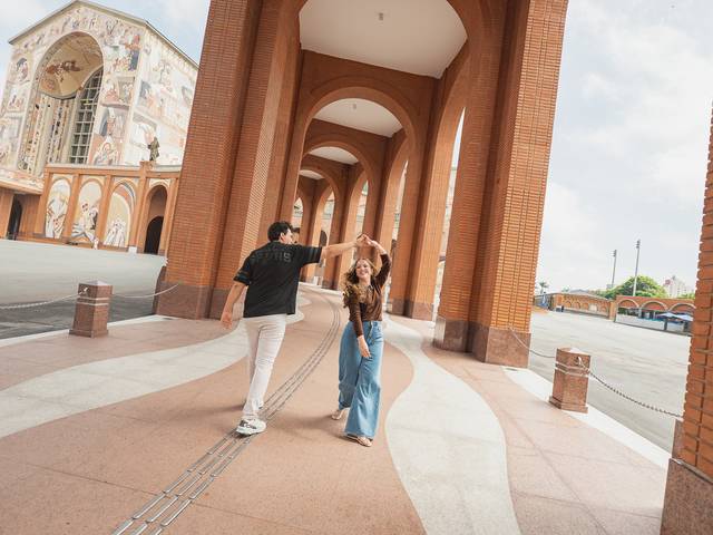 Pedidos de Casamento de Pedro e Maria Eduarda - Pedido de Casamento no Santuário Nacional