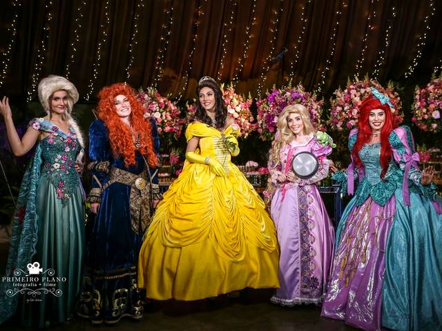 Debutante de RAFAELA CARENZIO 15TH