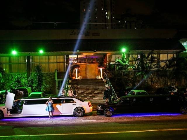 Debutante de NATHÁLIA CARDOSO 15TH