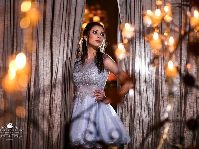 Debutante de VERÔNIKA GUDAITIS 15TH