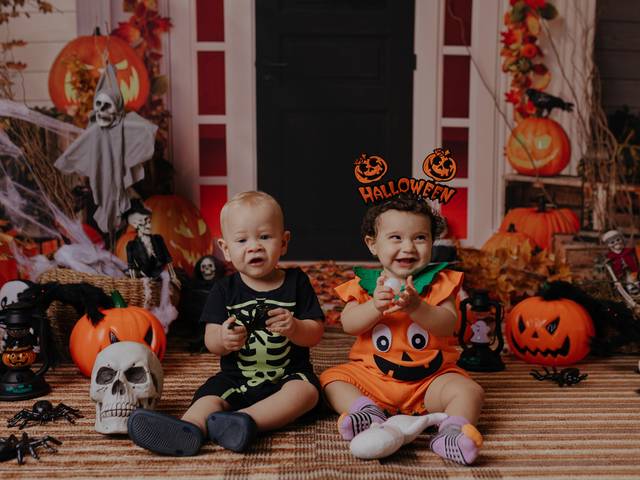 Sessões Especiais de Halloween da Emily e do Miguel