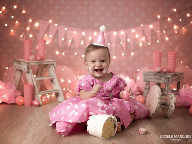 Smash the Cake de Isabella, 11 meses